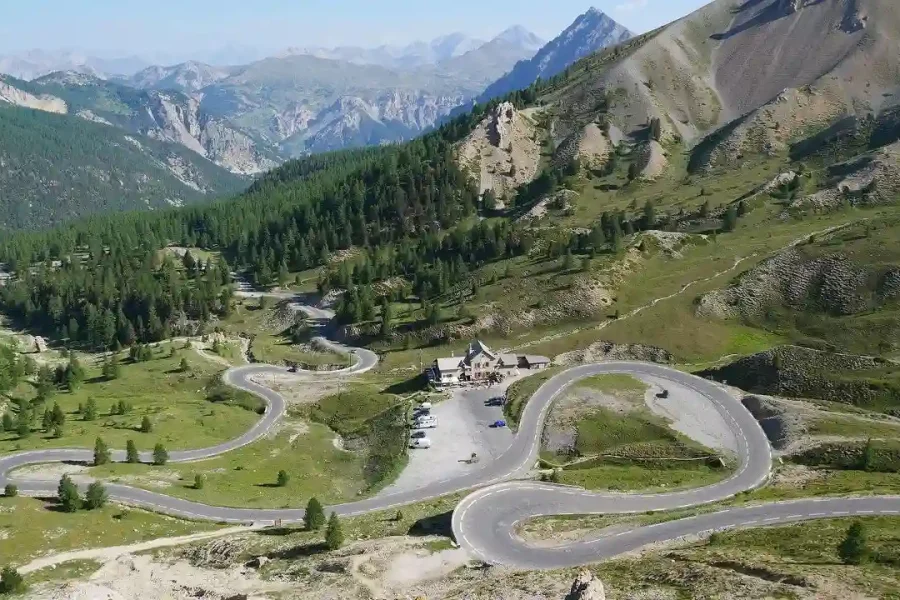 Roadtrip route des grandes alpes